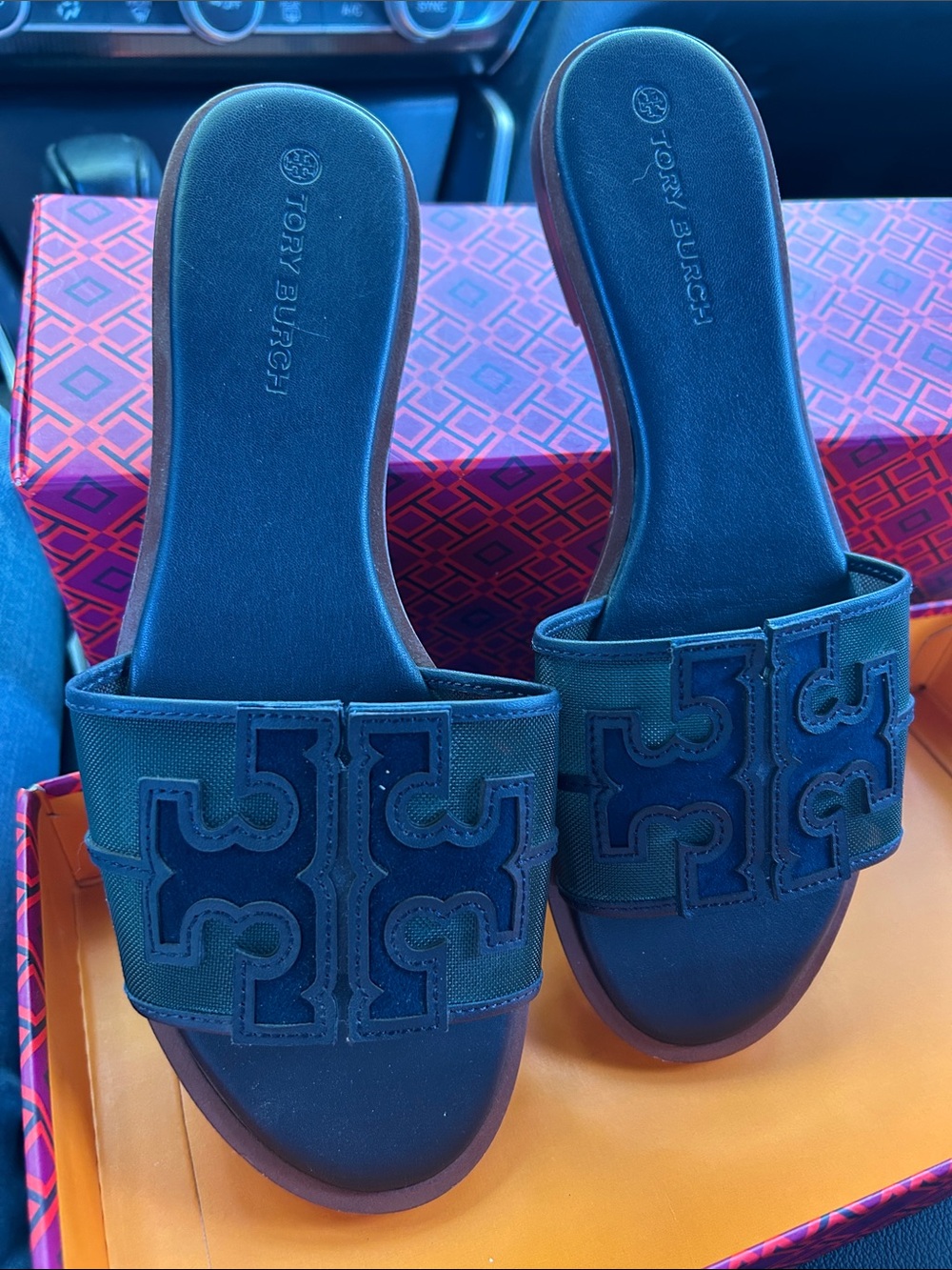 Tory Burch Ines navy doubleT classic Logo Slide Sandals 8